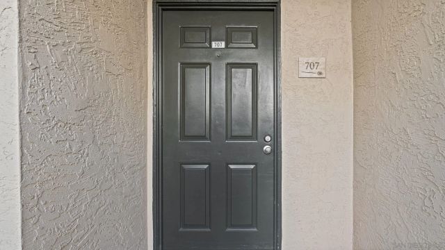 7595 Charmant 707, San Diego, CA 92122
