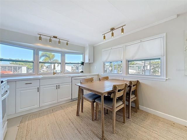 346 MOUNT SAXON AVENUE NE 316, St Petersburg, FL 33702