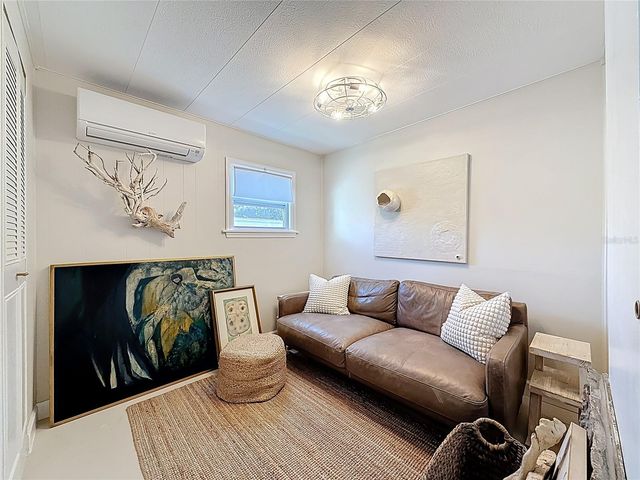 346 MOUNT SAXON AVENUE NE 316, St Petersburg, FL 33702