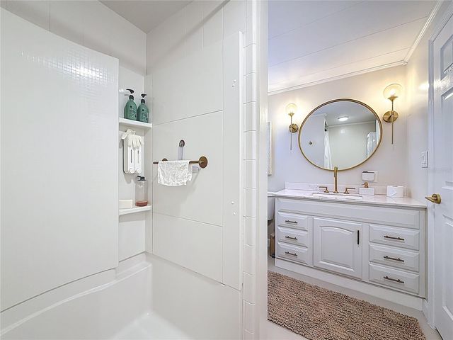 346 MOUNT SAXON AVENUE NE 316, St Petersburg, FL 33702