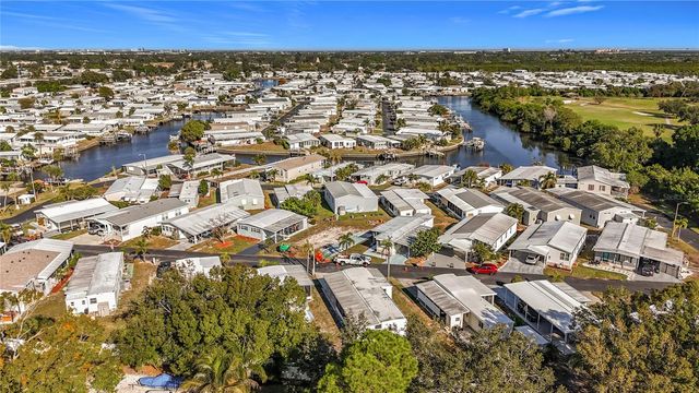 346 MOUNT SAXON AVENUE NE 316, St Petersburg, FL 33702