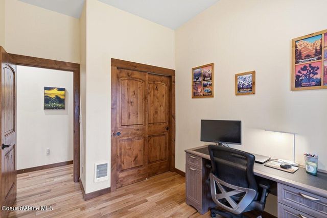 175 Hanaford RD, Blanchard, ID 83804