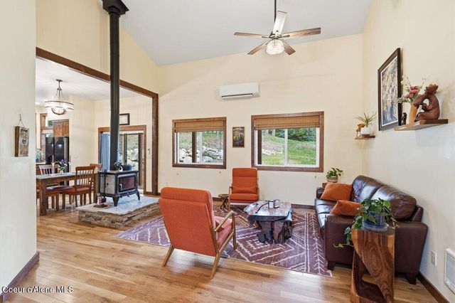 175 Hanaford RD, Blanchard, ID 83804