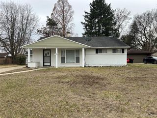 25245 Kildare Street, Southfield, MI 48033