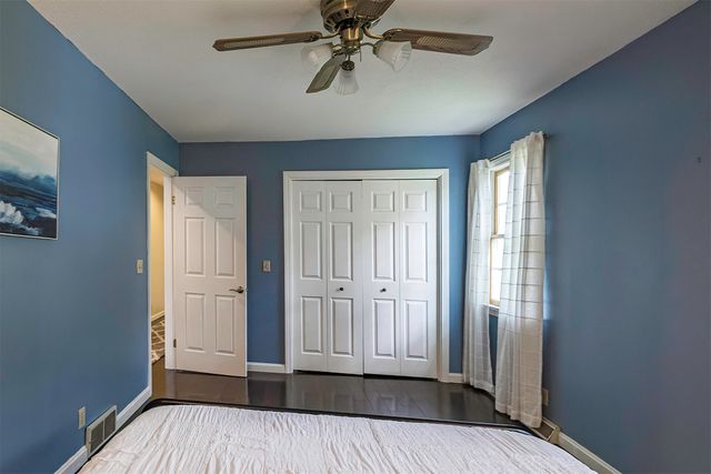 4427 NEPTUNE Drive, Erie, PA 16506