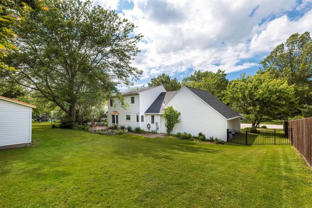 4427 NEPTUNE Drive, Erie, PA 16506