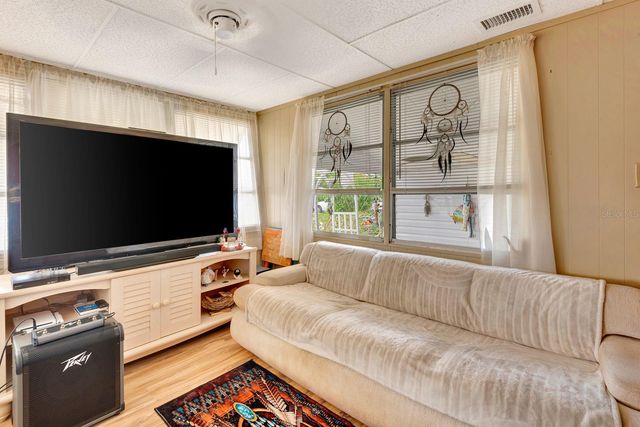 515 50TH AVENUE TERRACE W, Bradenton, FL 34207