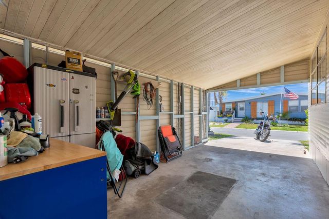 515 50TH AVENUE TERRACE W, Bradenton, FL 34207