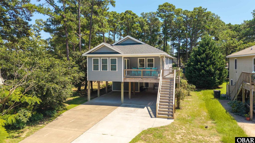 Image 2 of property listing at 1005 Holly Street Lot #3, Kill Devil Hills, NC 27948