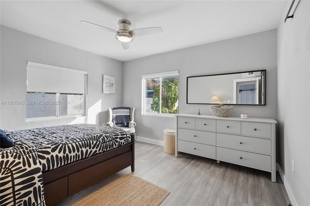 1590 NW 38th St 1, Miami, FL 33142