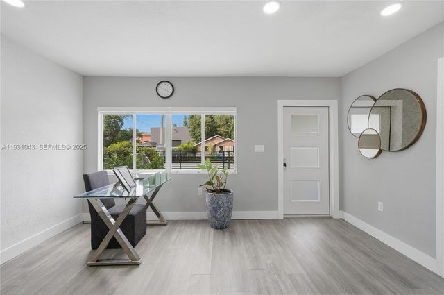 1590 NW 38th St 1, Miami, FL 33142