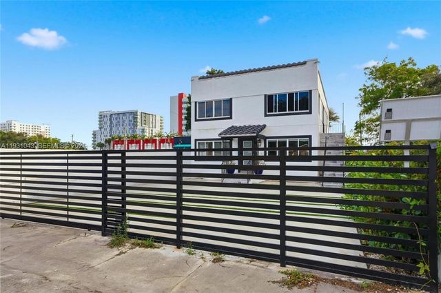 1590 NW 38th St 1, Miami, FL 33142