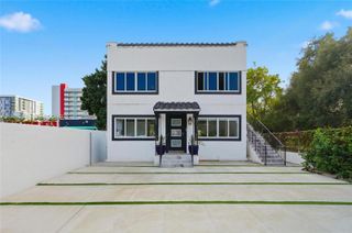 1590 NW 38th St 1, Miami, FL 33142