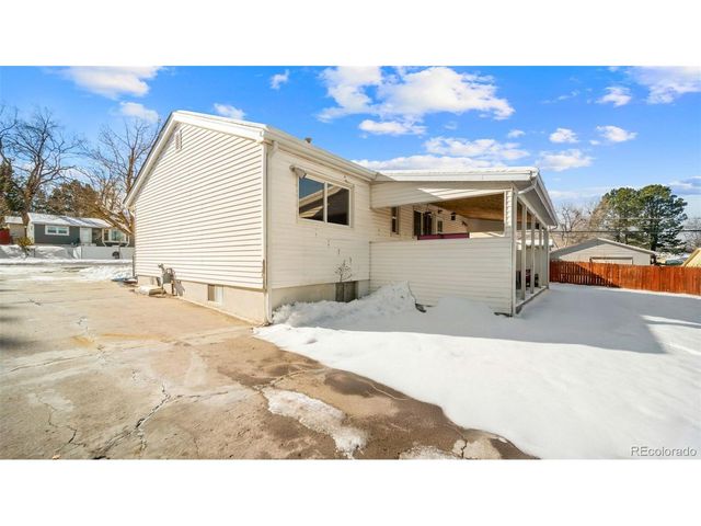 2516 E San Miguel St, Colorado Springs, CO 80909