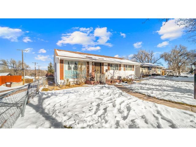 2516 E San Miguel St, Colorado Springs, CO 80909