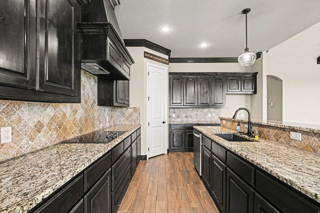 104 Stanford Lane, Springtown, TX 76082