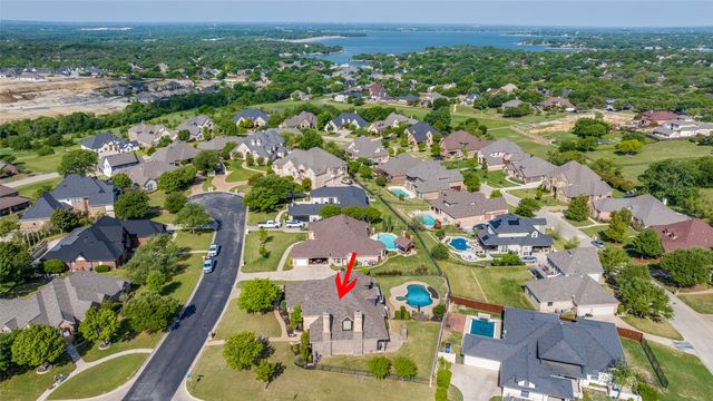 8813 Summit Point Court, Fort Worth, TX 76179