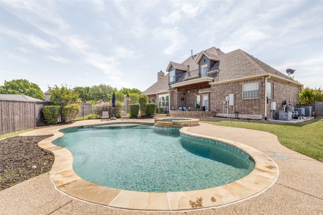 8813 Summit Point Court, Fort Worth, TX 76179