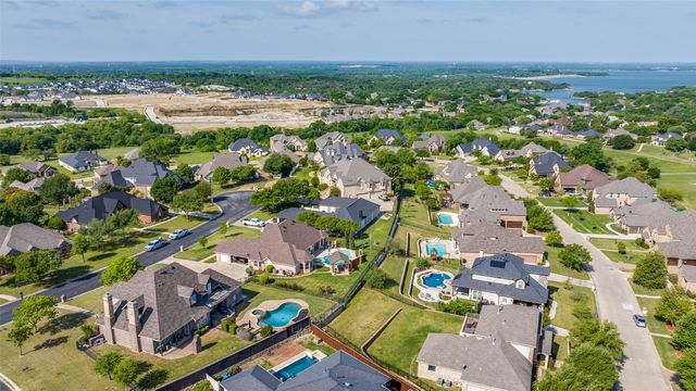 8813 Summit Point Court, Fort Worth, TX 76179
