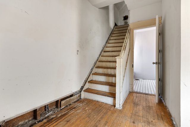 9311 S Vanderpoel Avenue, Chicago, IL 60643