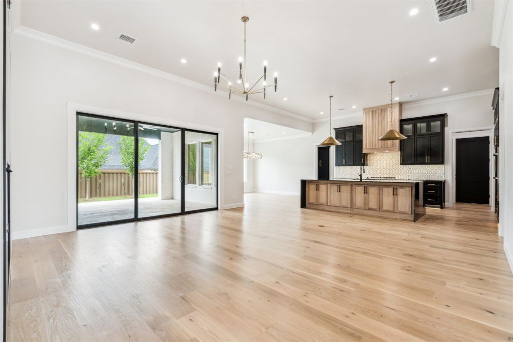 3009 Flycatcher Lane, Edmond, OK 73012