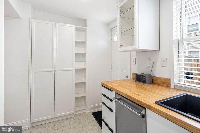3929 BRANDYWINE ST, Philadelphia, PA 19104