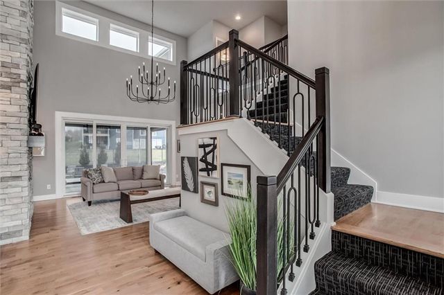 9750 Mcintosh Court, Parkville, MO 64152