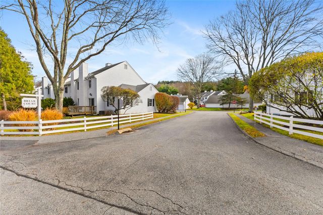 33 Briar Court, Cross River, NY 10518