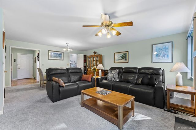 33 Briar Court, Cross River, NY 10518