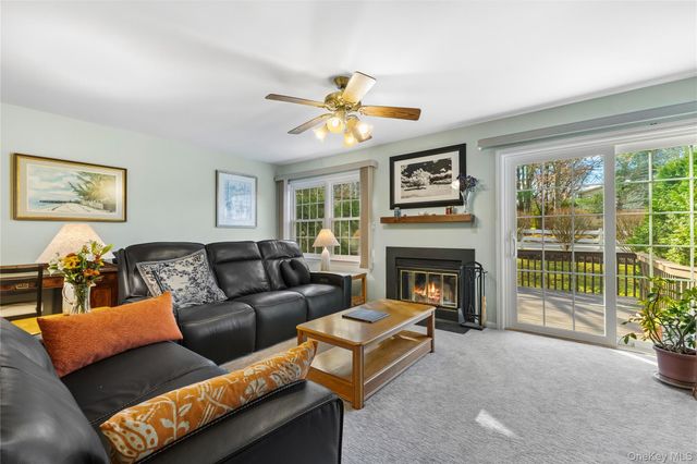 33 Briar Court, Cross River, NY 10518