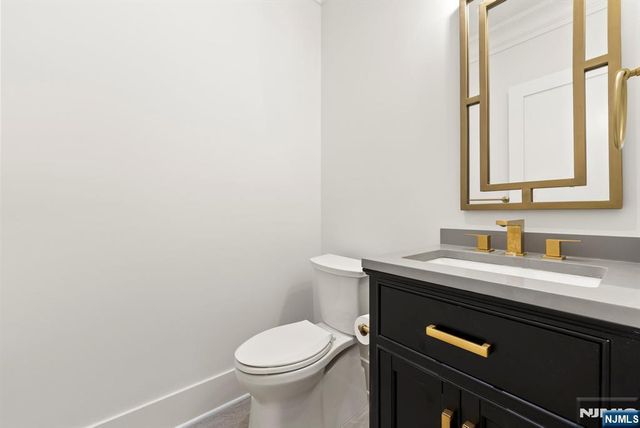 22 Northwood, Demarest, NJ 07627