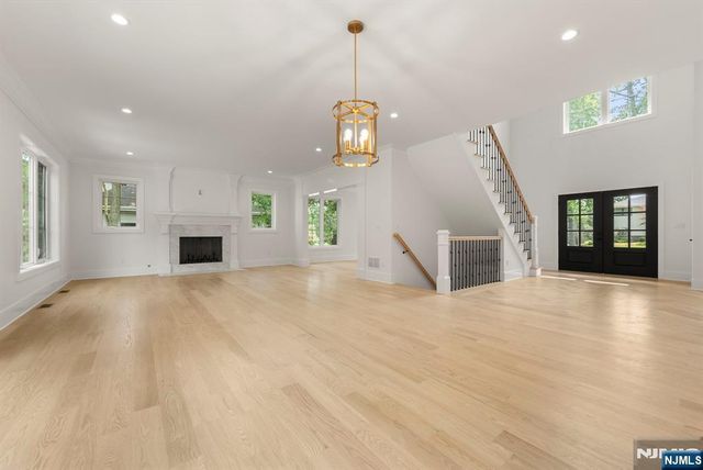 22 Northwood, Demarest, NJ 07627