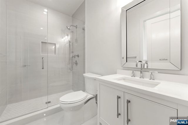 22 Northwood, Demarest, NJ 07627