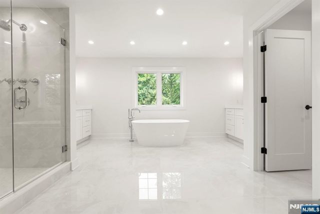 22 Northwood, Demarest, NJ 07627