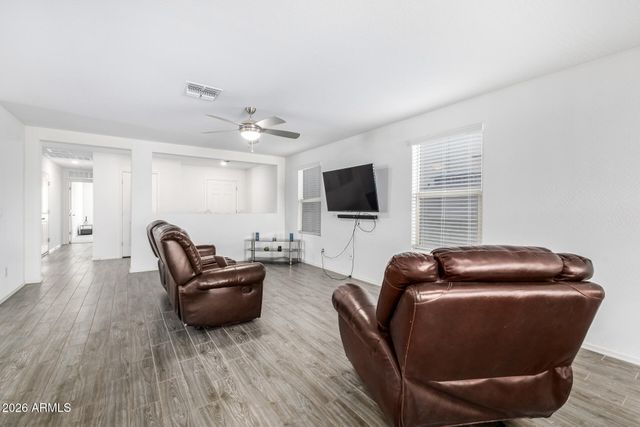 12652 W GLENN Drive, Glendale, AZ 85307