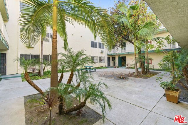 1701 Westmoreland Boulevard 11, Los Angeles, CA 90006
