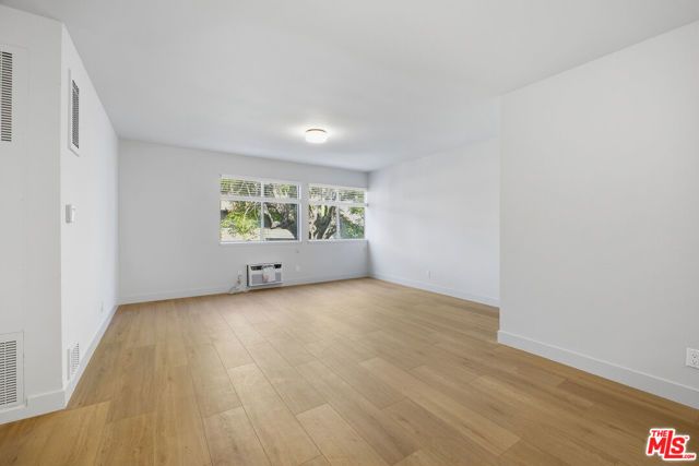 1701 Westmoreland Boulevard 11, Los Angeles, CA 90006