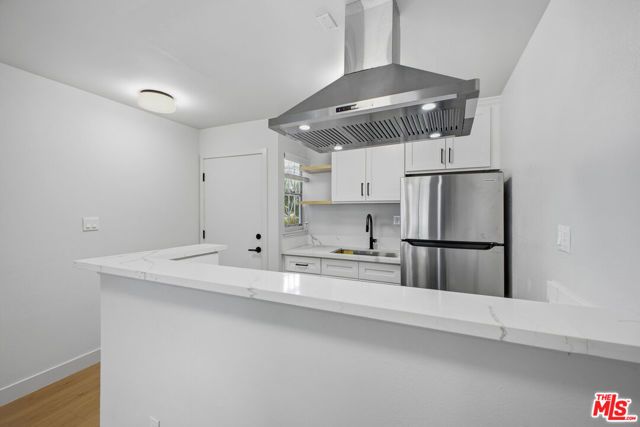 1701 Westmoreland Boulevard 11, Los Angeles, CA 90006