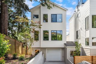 3442 13th Avenue W #A, Seattle, WA 98119