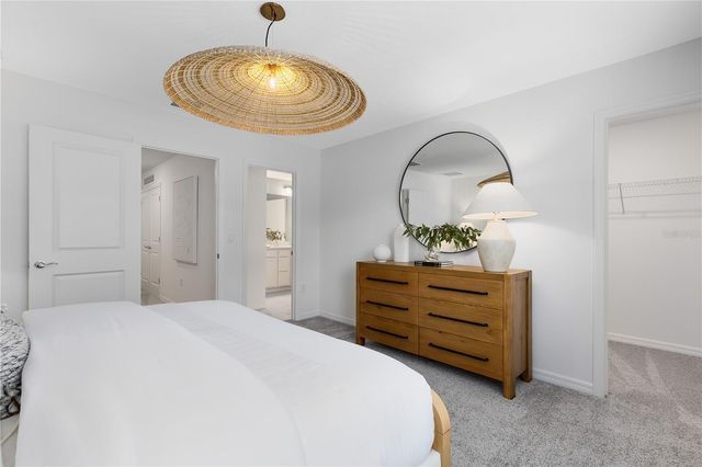 435 MEADOWLAND POINT, Oviedo, FL 32765