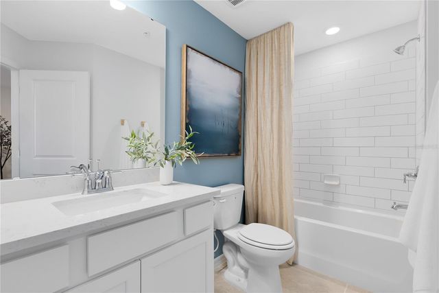 435 MEADOWLAND POINT, Oviedo, FL 32765