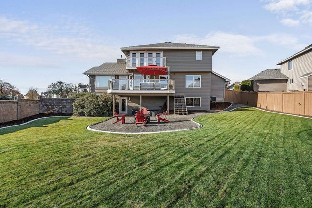 8904 N Bradbury St, Spokane, WA 99208