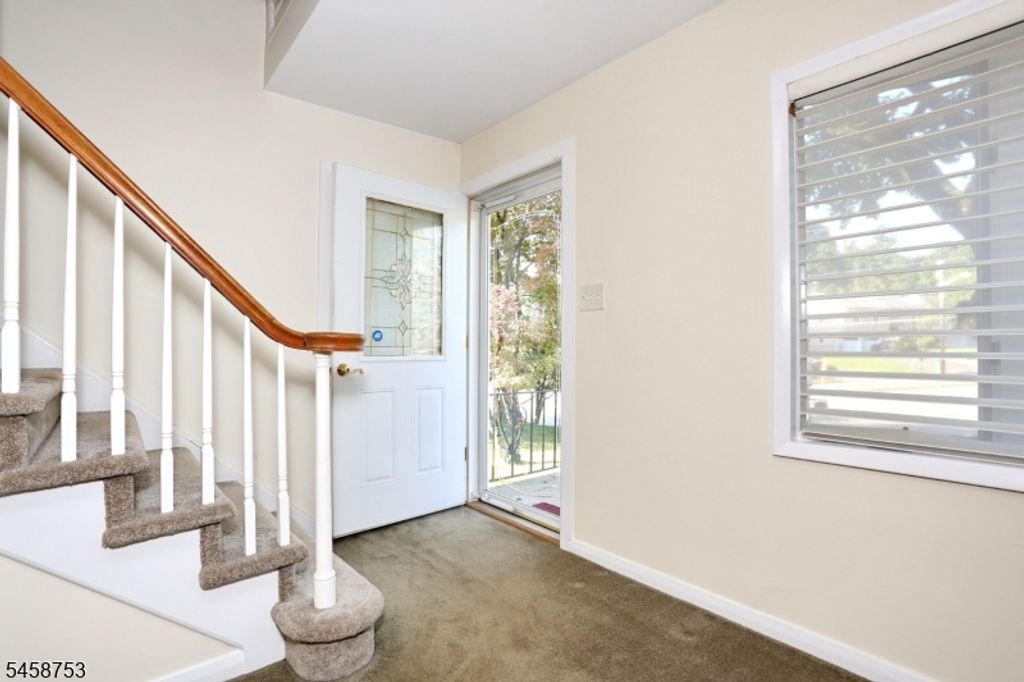 741 Pompton Ave, Cedar Grove Twp., NJ 07009 — photo 3