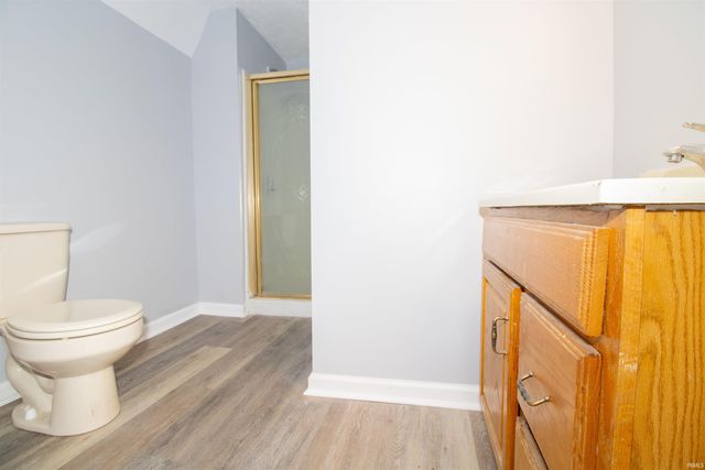 2604 Hillcrest Terrace, Evansville, IN 47712