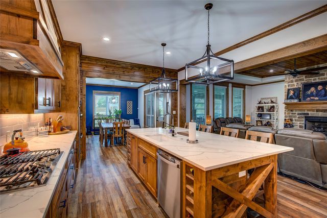 128 RS County Road 3390, Emory, TX 75440