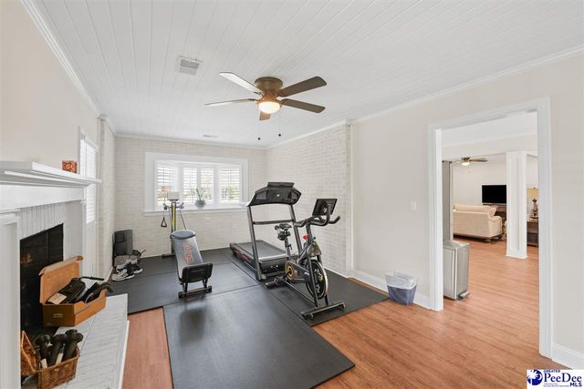 1819 Hazel Dr., Florence, SC 29501