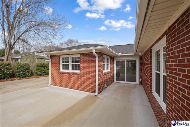 1819 Hazel Dr., Florence, SC 29501