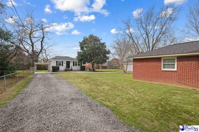 1819 Hazel Dr., Florence, SC 29501