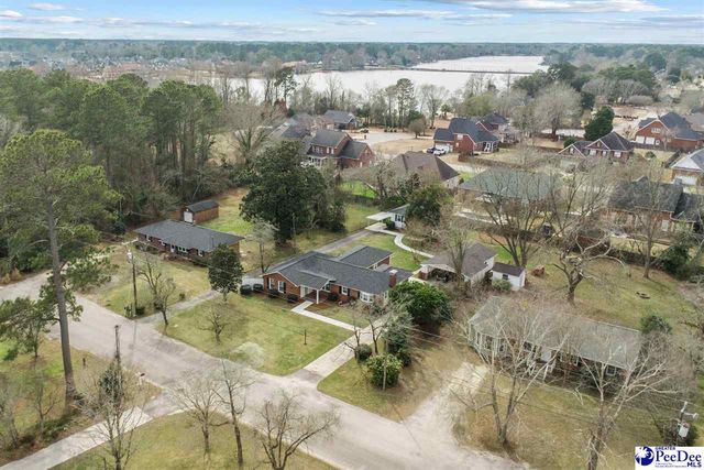 1819 Hazel Dr., Florence, SC 29501