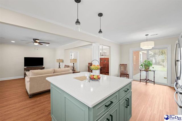 1819 Hazel Dr., Florence, SC 29501